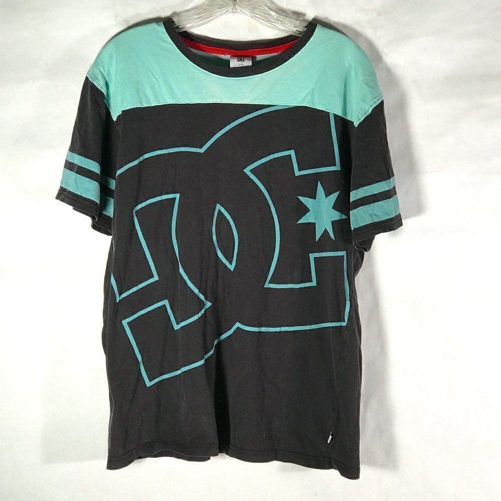 DC Shoe CO Vintage Skate Multicolor Short Sleeve Tee T Shirt